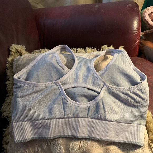 Puma sports bra - Picture 2 of 2